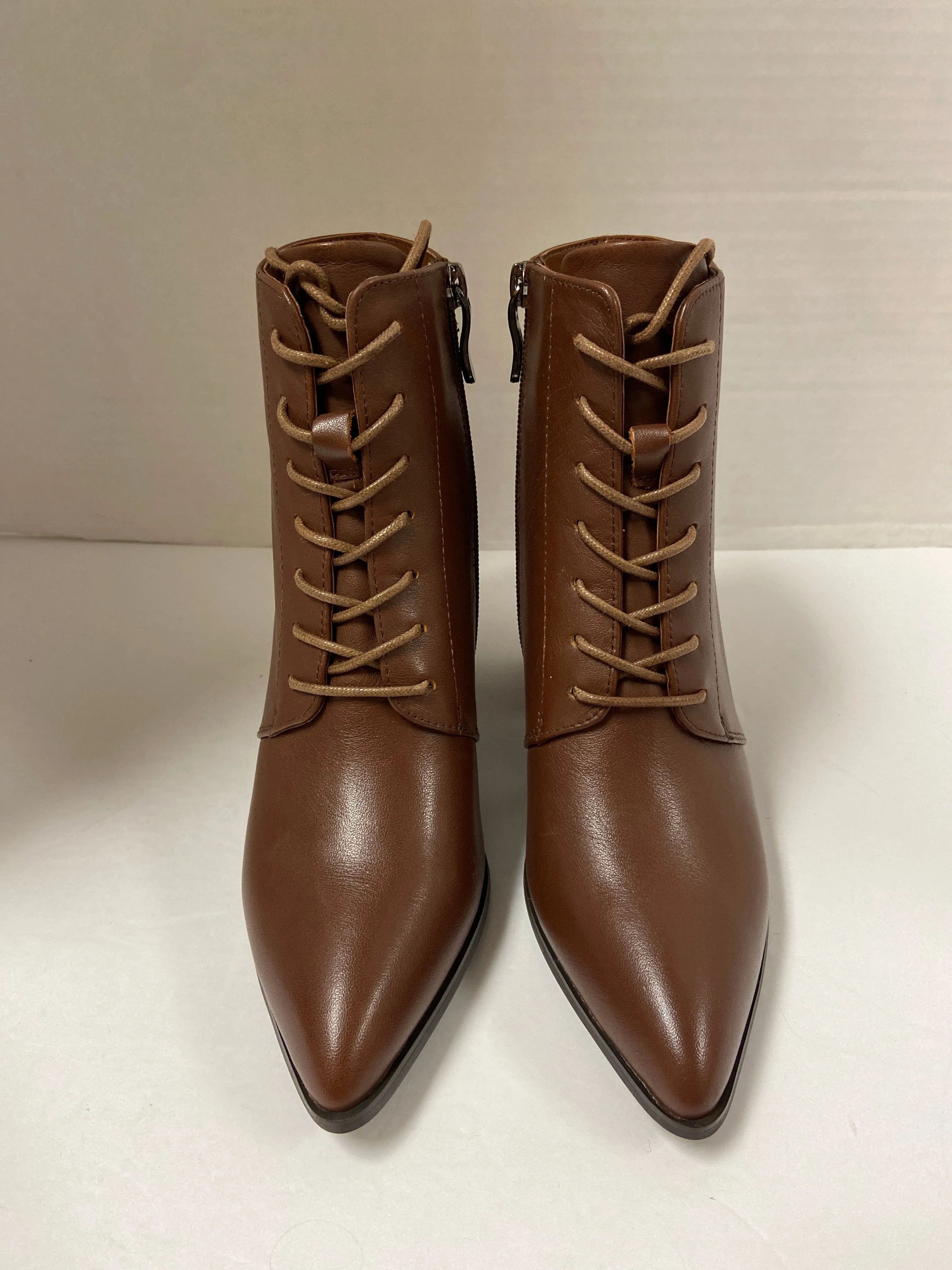 Boots Ankle Heels By Clothes Mentor  Size: 7.5