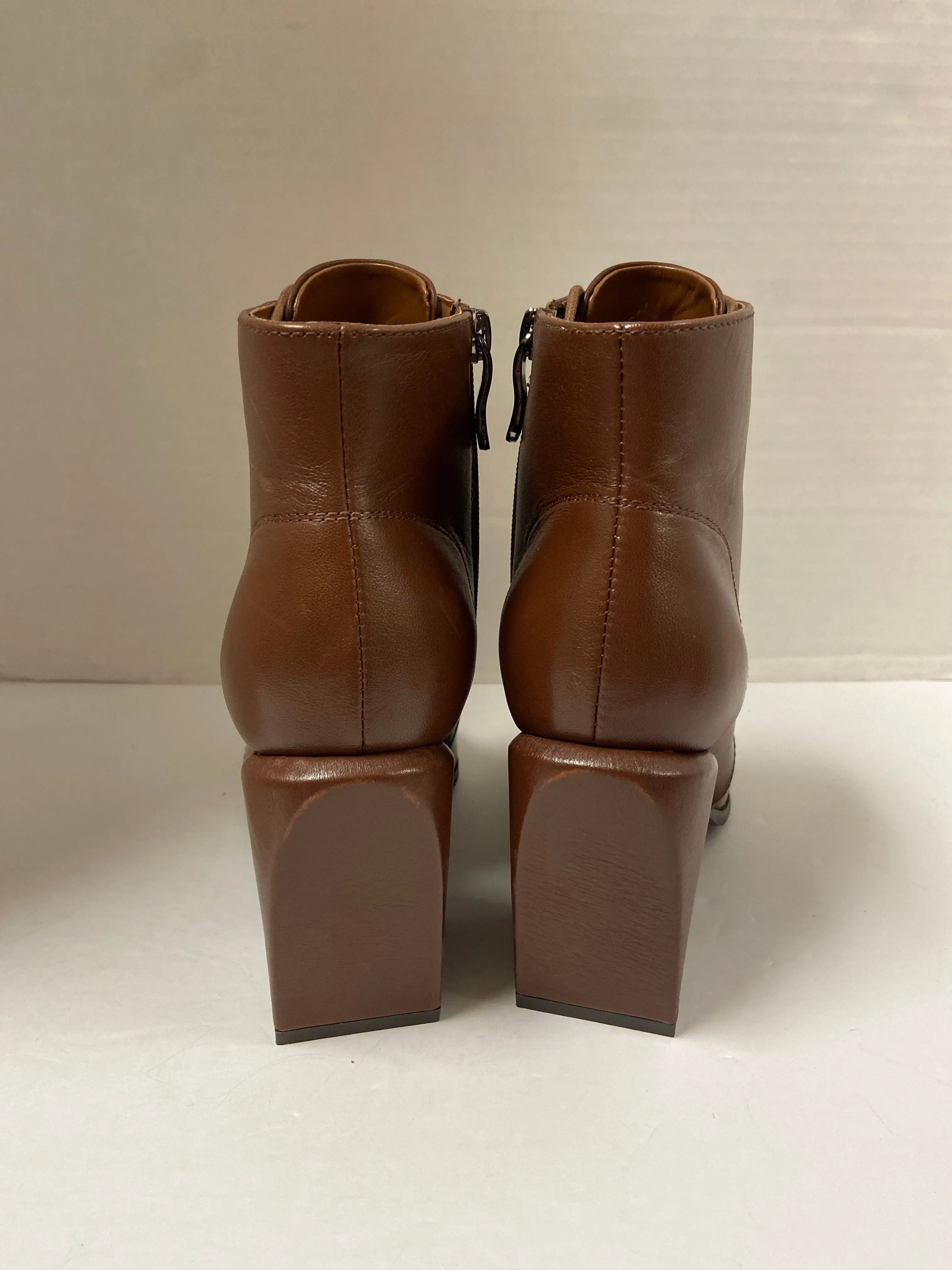 Boots Ankle Heels By Clothes Mentor  Size: 7.5
