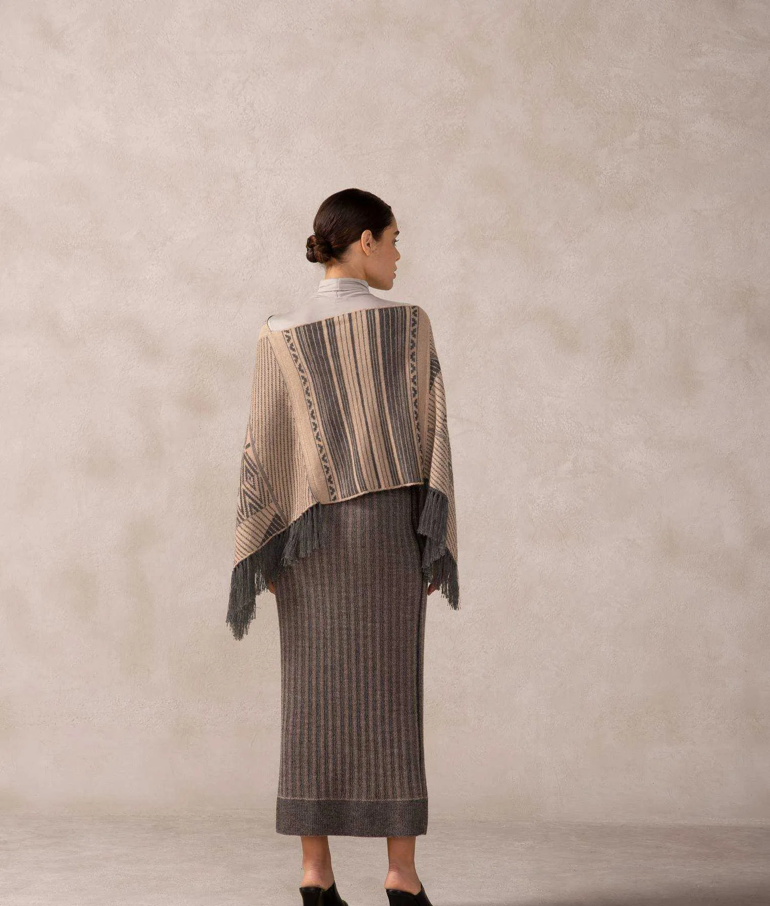 Cubic Poncho Reversible