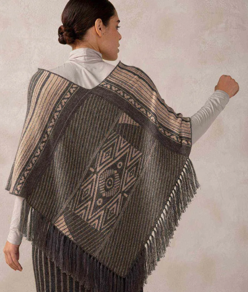 Cubic Poncho Reversible