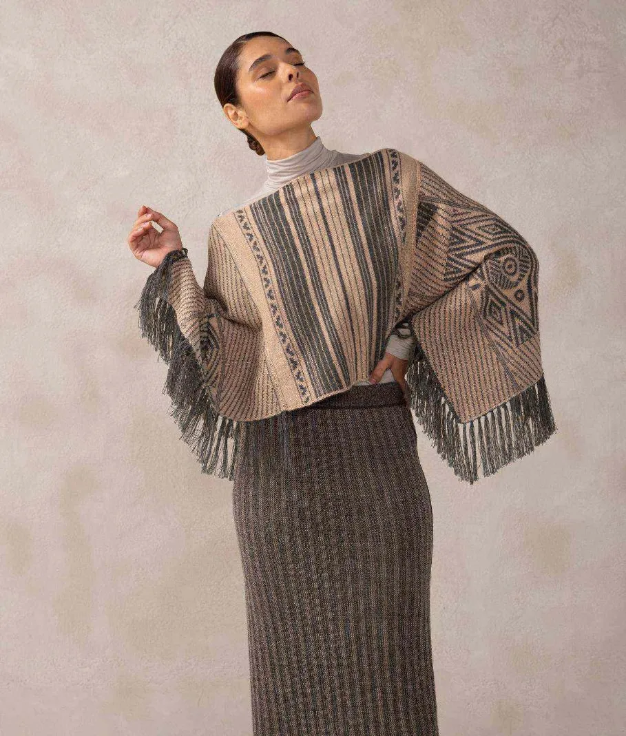 Cubic Poncho Reversible