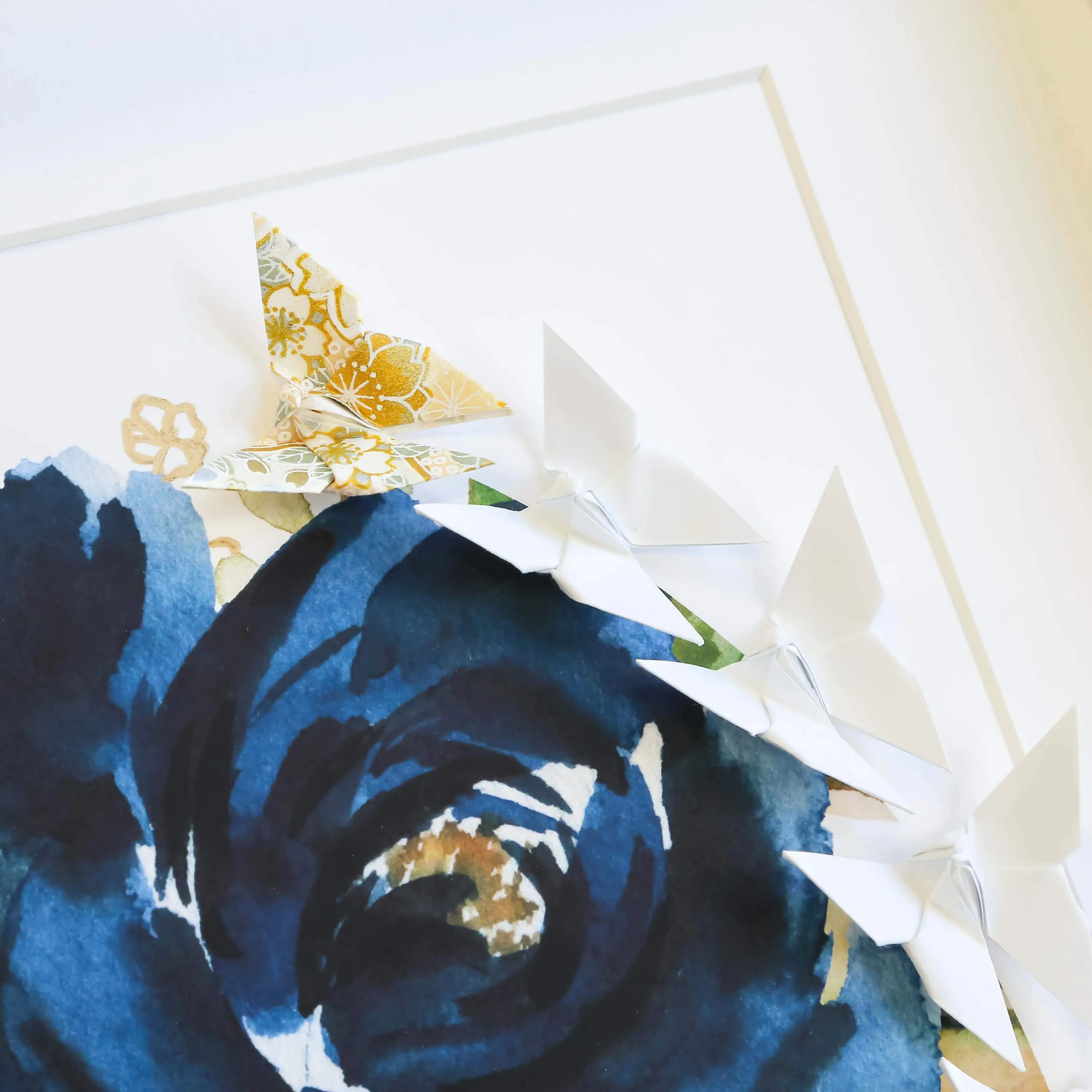 Large Black Frame Floral Circle